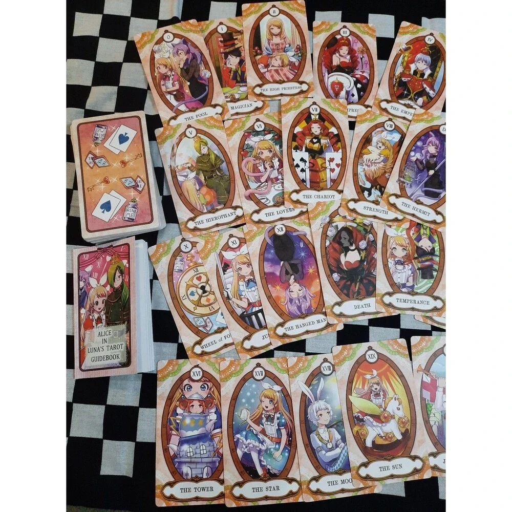 Alice in Lunas Tarot Card Deck